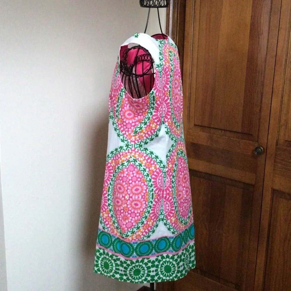LONDON TIMES Mosaic Print Sleeveless Shift Dress Size 8 in Bright Pink Print - Picture 3 of 7